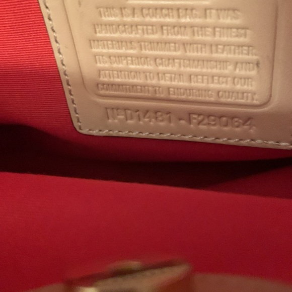 Beautiful Coach bag in Excellent condition - Picture 6 of 7
